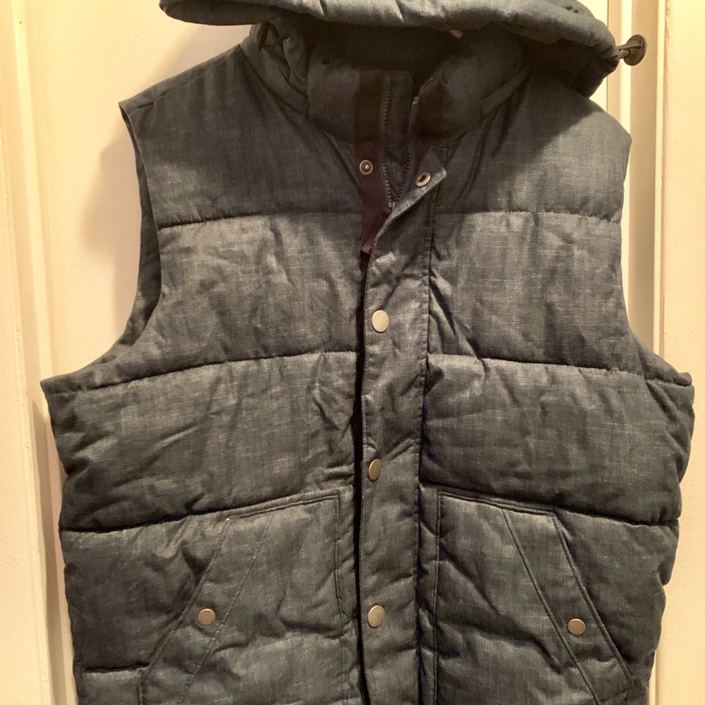 Hoodie bubble vest